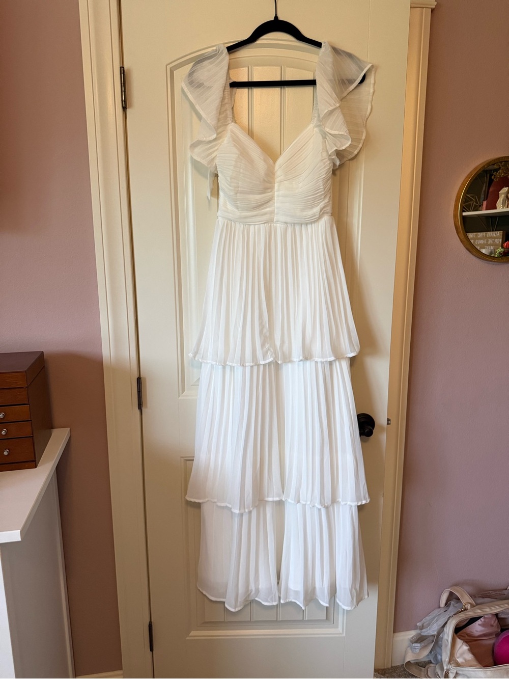 Lulu's White Pleated Tiered Maxi Dress with Ruffle Shoulders